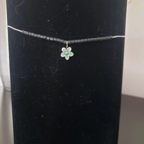 Boho Short Necklace - Picture 2 of 6